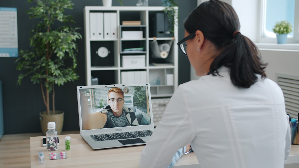 Especialista em nutrição a trabalhar online
